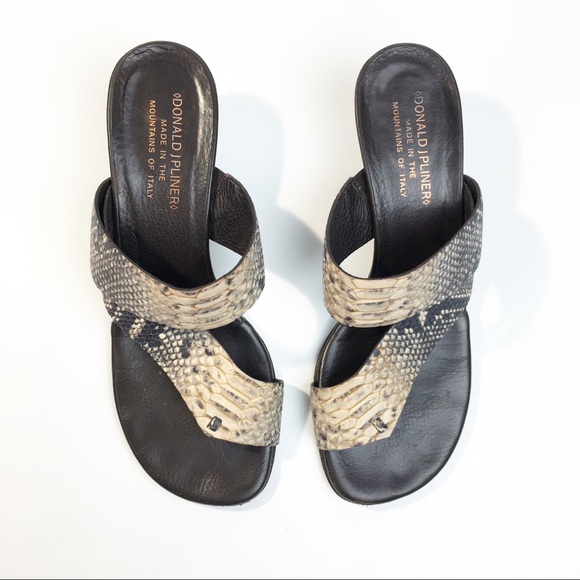 Donald J Pliner Viveca Snakeskin Kitten Heel 8 - Picture 2 of 10